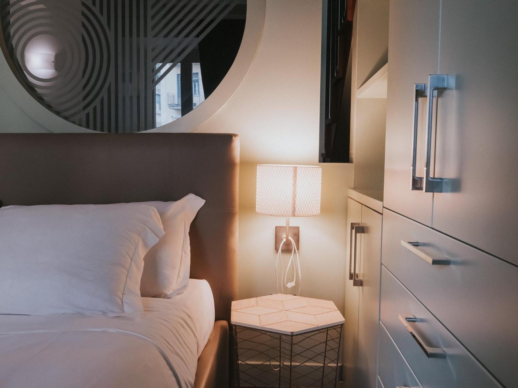 Prestige Boutique Homes - San Babila Milan Bagian luar foto